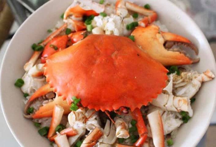 マーシーの美味しい3分中華料理クッキング 福州の伝統料理 ぶつ切りにしたワタリガニ類をもち米に載せて蒸す 飯 蟹おこわ