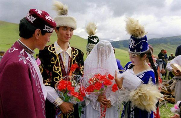 カザフスタンを含む中央アジアから中国新疆ウイグル自治区等の多くの国に跨って住んでいるカザフ族(金さん特別編)