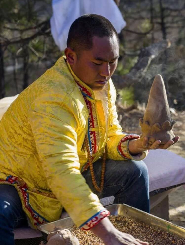 万物に霊魂があるとする原始宗教を信仰するプミ族(李さん特別編)