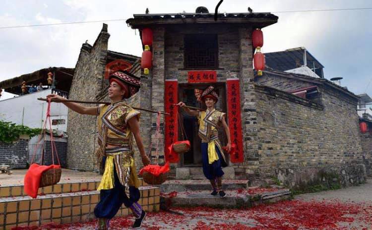 羅城ムーラオ族自治県で多く生活しているムーラオ族(李さん特別編)