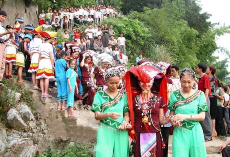 羅城ムーラオ族自治県で多く生活しているムーラオ族(李さん特別編)