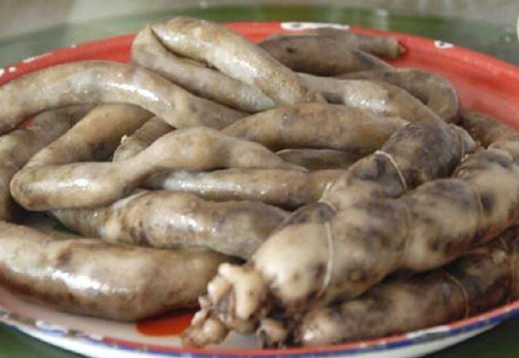 中国北西部・甘粛省の粛南ユグル族自治県を中心に生活している裕固族(以下、ユグル族)(何さん特別編)