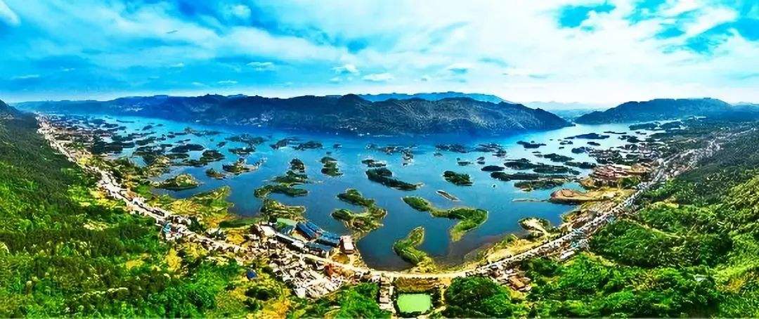 「世界最大級のガラス底展望ディスク」として有名な仙島湖游遊覧と天空之城(李さん特別編)