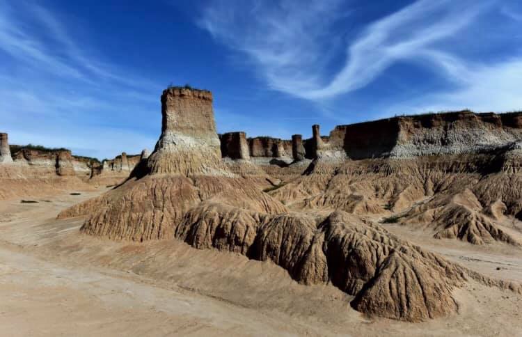様々な気候変動を受けた地球の歴史を感じることのできる大同土林(何さん特別編)