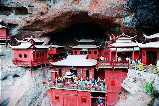 丹霞地形の中で最大規模を誇る福建省泰寧(羅さん特別編)